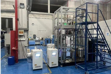 実験室の暖房および温度制御機器:化学反応における重要な用途